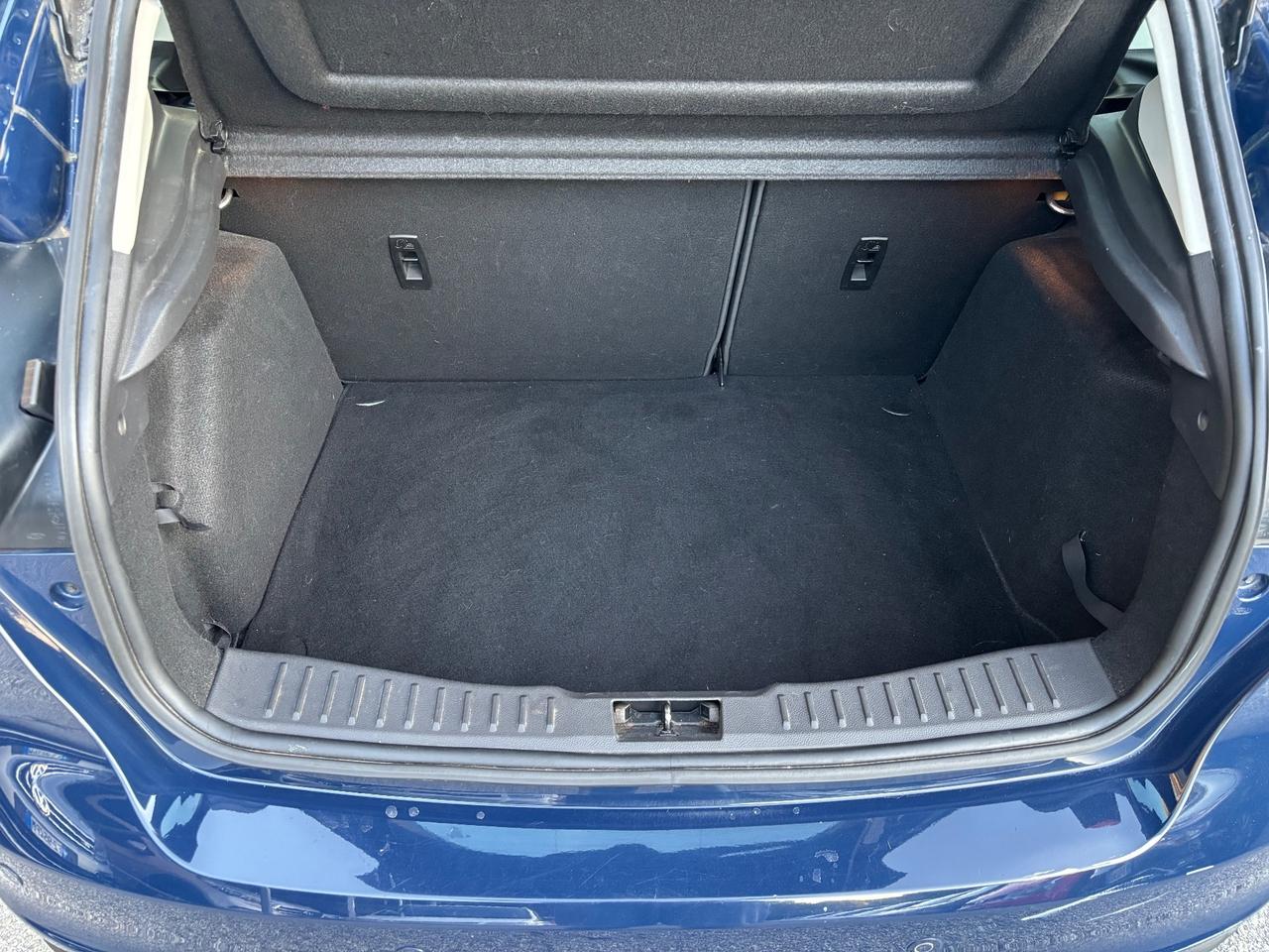 Ford Focus 1.0 benzina 5 porte