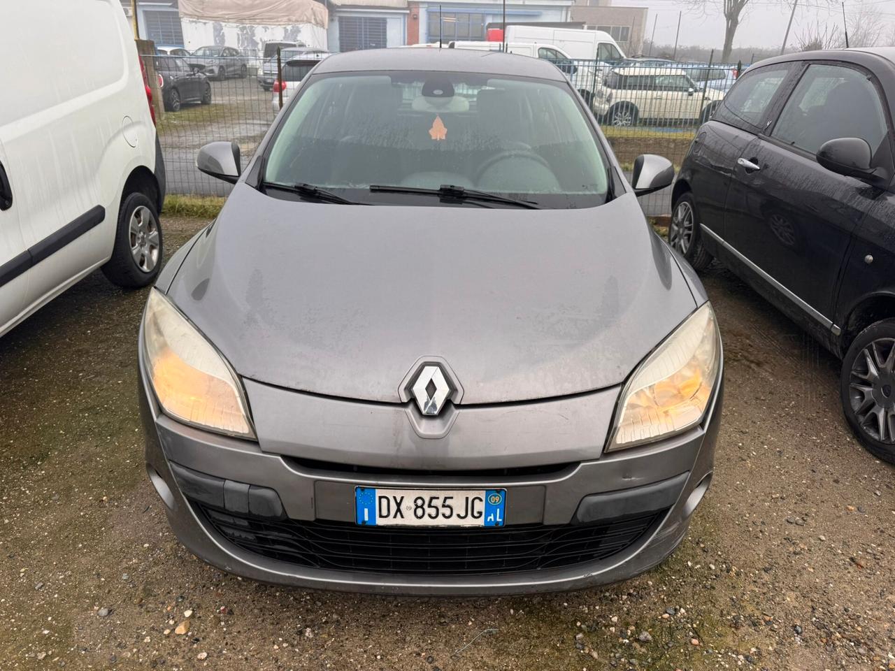 RENAULT MEGANE LUXE 1.5 DCI 110CV COME DA FOTO ANCHE PER NEOPATENTATI