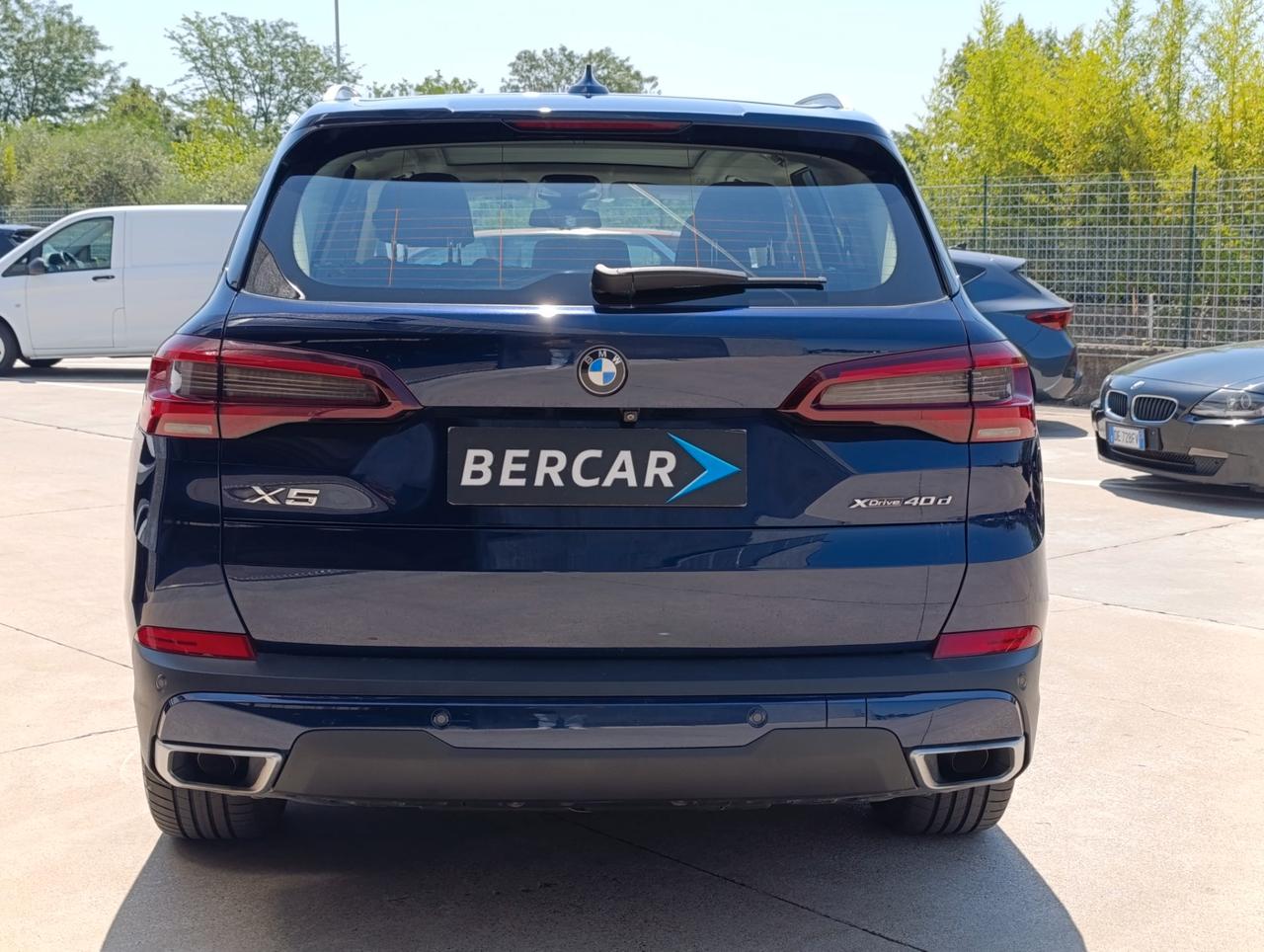BMW X5 xdrive40d mhev 48V Business auto