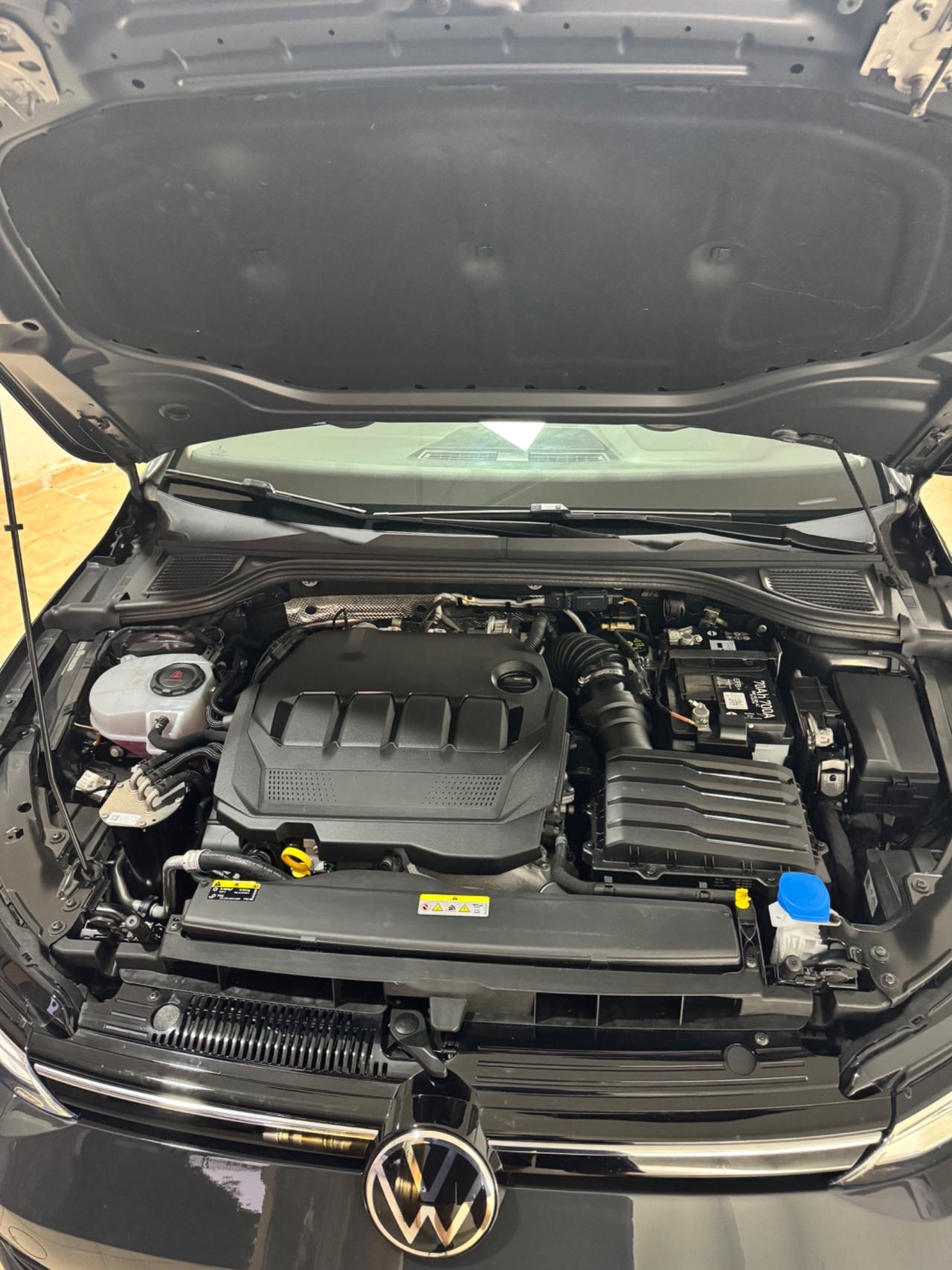Volkswagen Golf 2.0 TDI DSG SCR 2021 multicolor 17