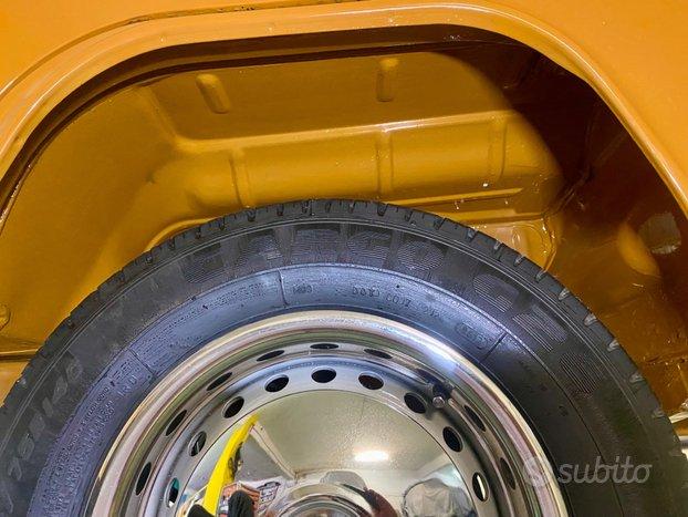 Volkswagen T2 VOLKSWAGEN T2 Bus 9 POSTI LUSSO