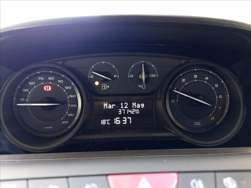 LANCIA Ypsilon 1.0 firefly hybrid Gold Plus s&s 70cv del 2023