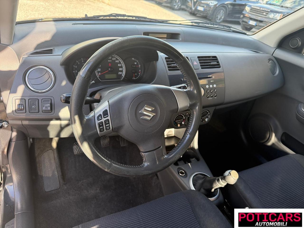 Suzuki Swift 1.3 4x4 5p. GPL