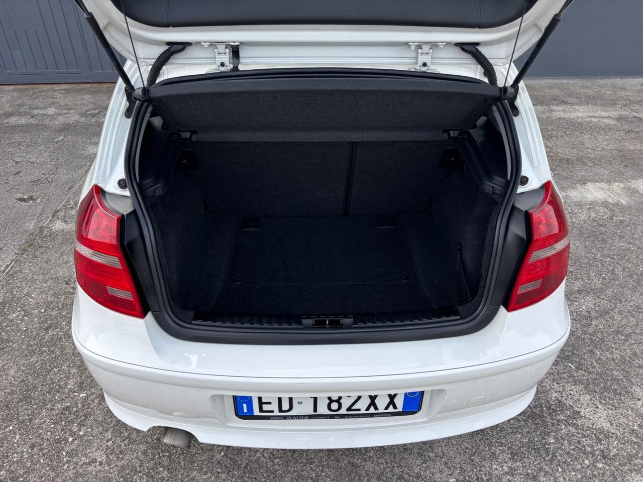 Bmw serie1 118d. 2.0D Garanzia 12 mesi