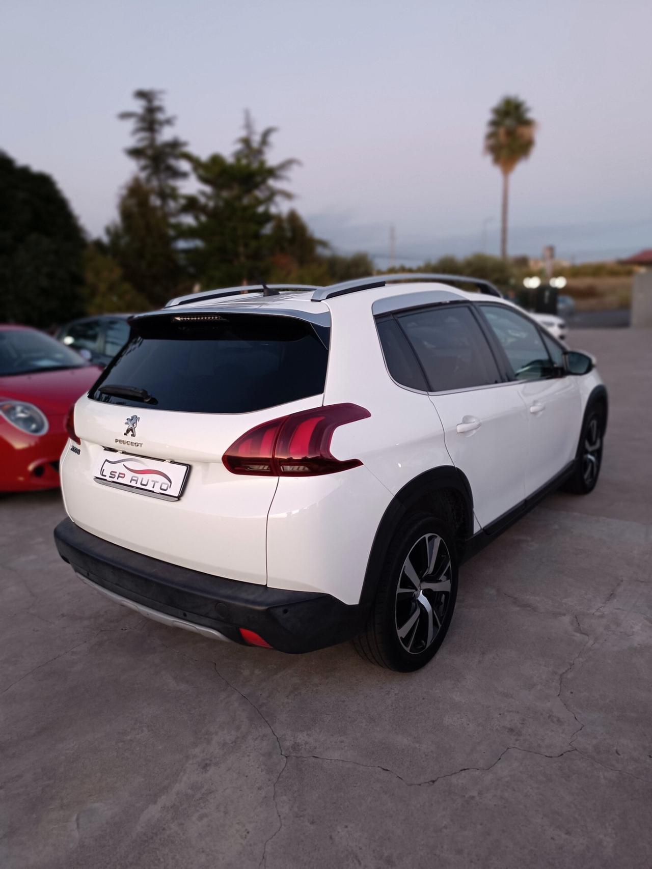 Peugeot 2008 BlueHDi 120 S&S Allure