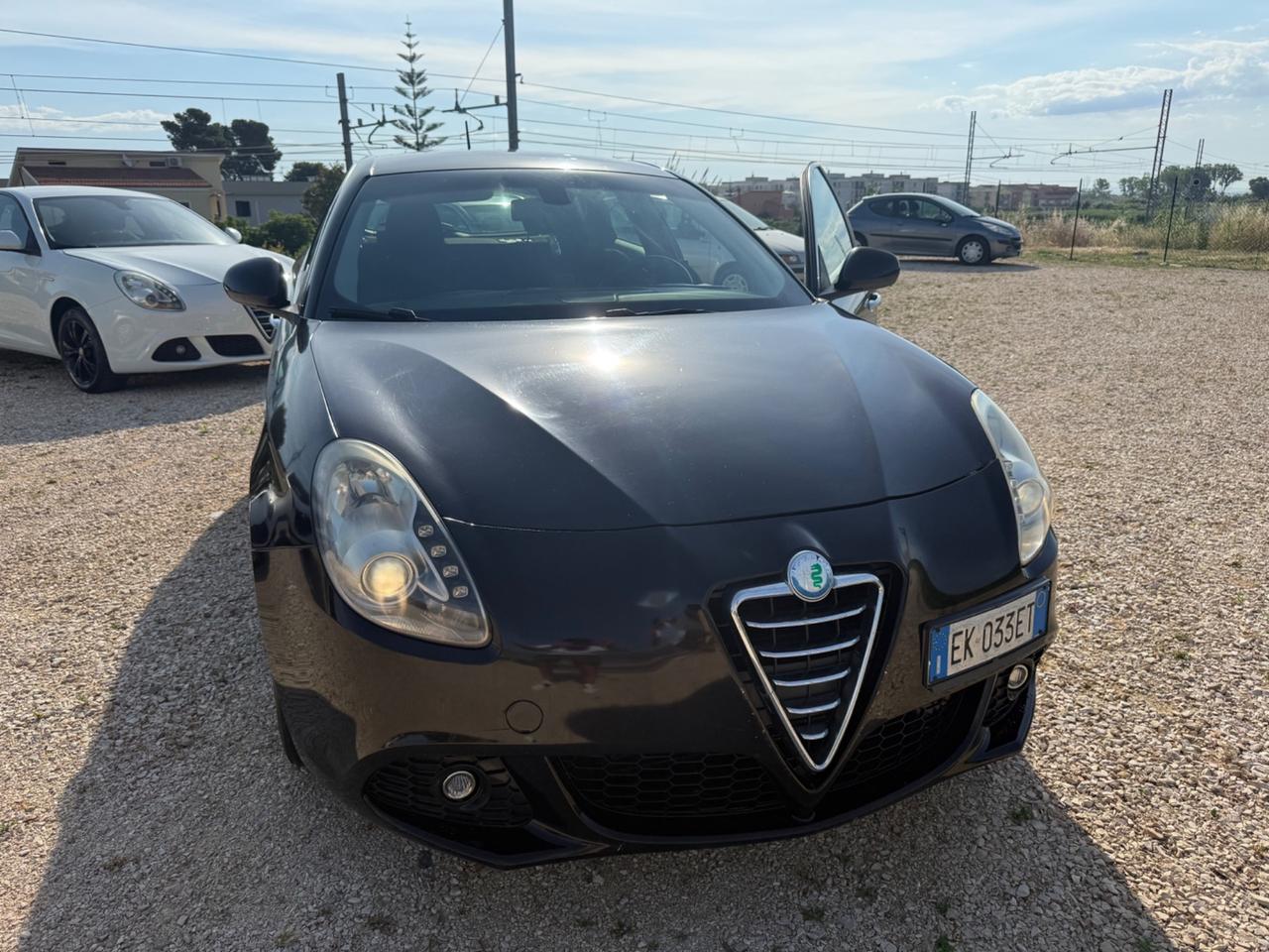 Alfa Romeo Giulietta 1.6 JTDm-2 105 CV 3.999€ PERMUTE