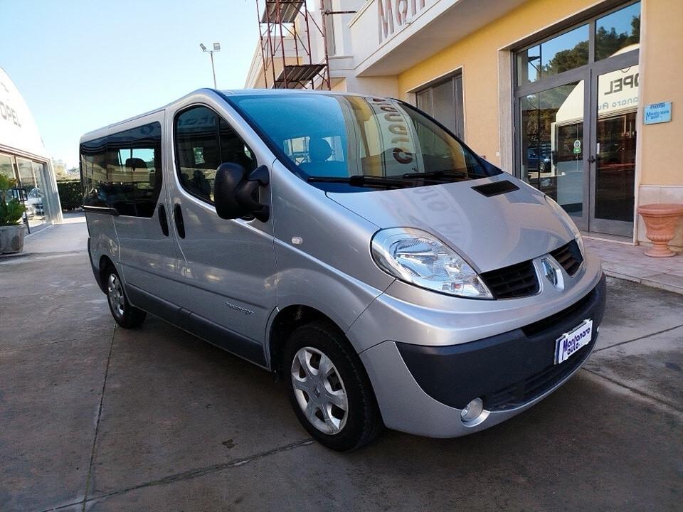 Renault Trafic 9 POSTI 2.0 dCi/115 PC-TN Passenger Confort