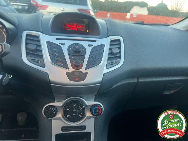 FORD Fiesta 1.2 82CV 3 porte Titanium