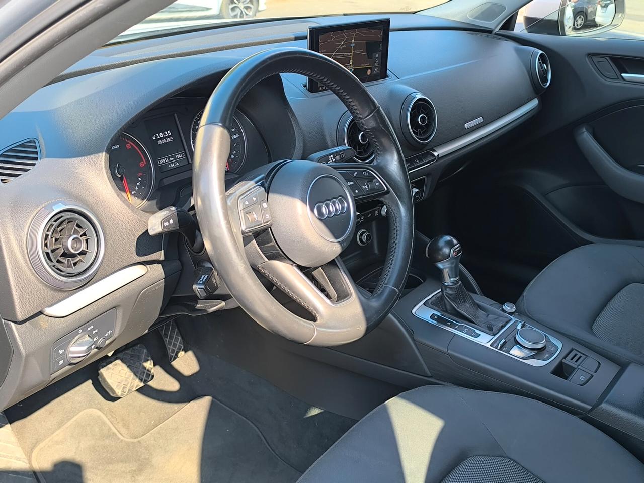 Audi A3 SPB 1.6 TDI S tronic Sport