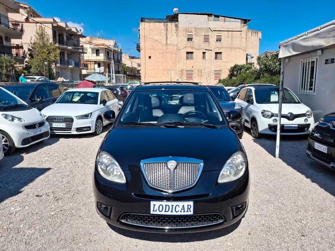 Lancia Ypsilon 1.3 MJT 16V 95 CV 3 porte S&S Platinum