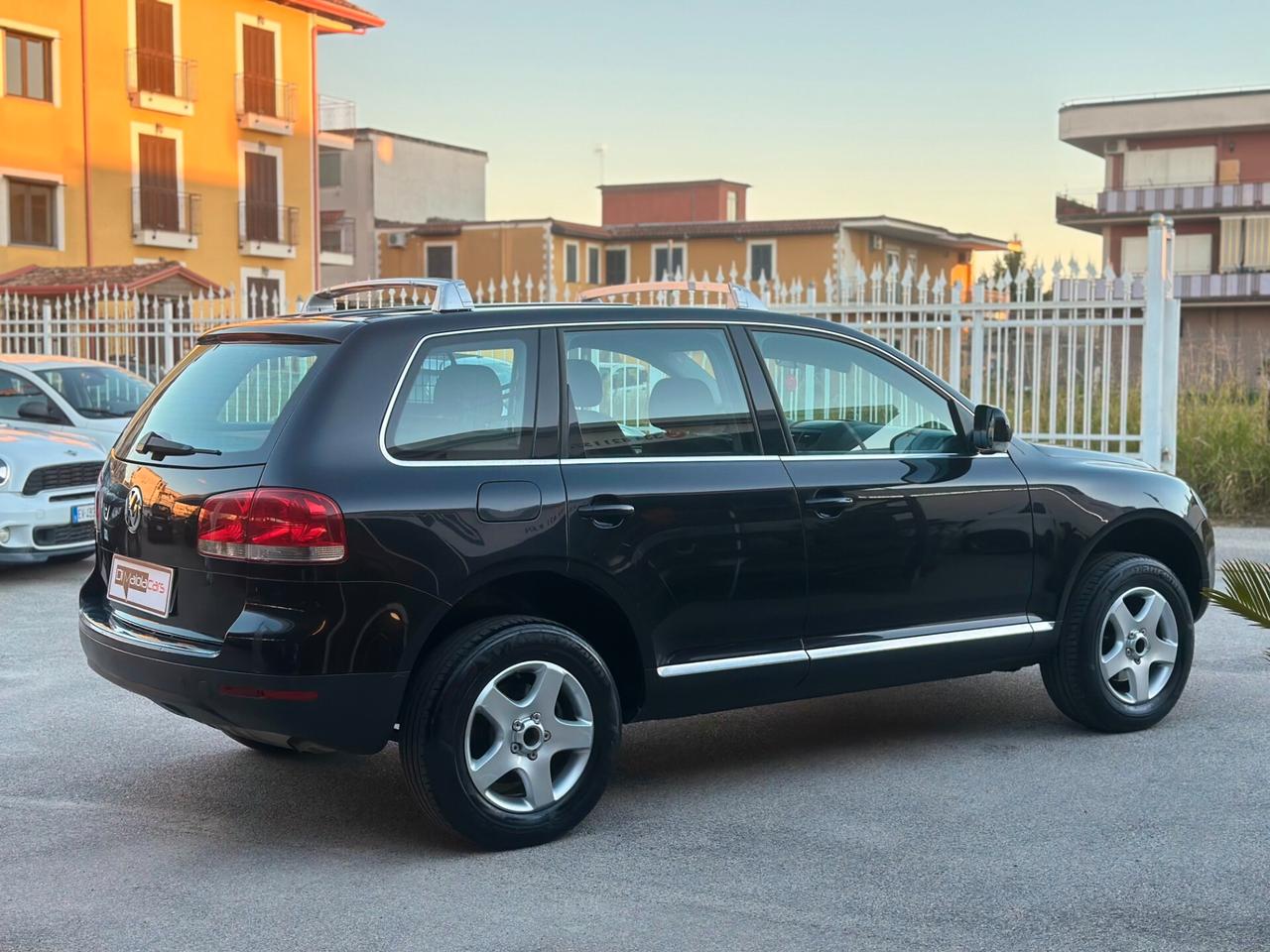 Volkswagen Touareg 2.5 R5 TDI AUTOCARRO