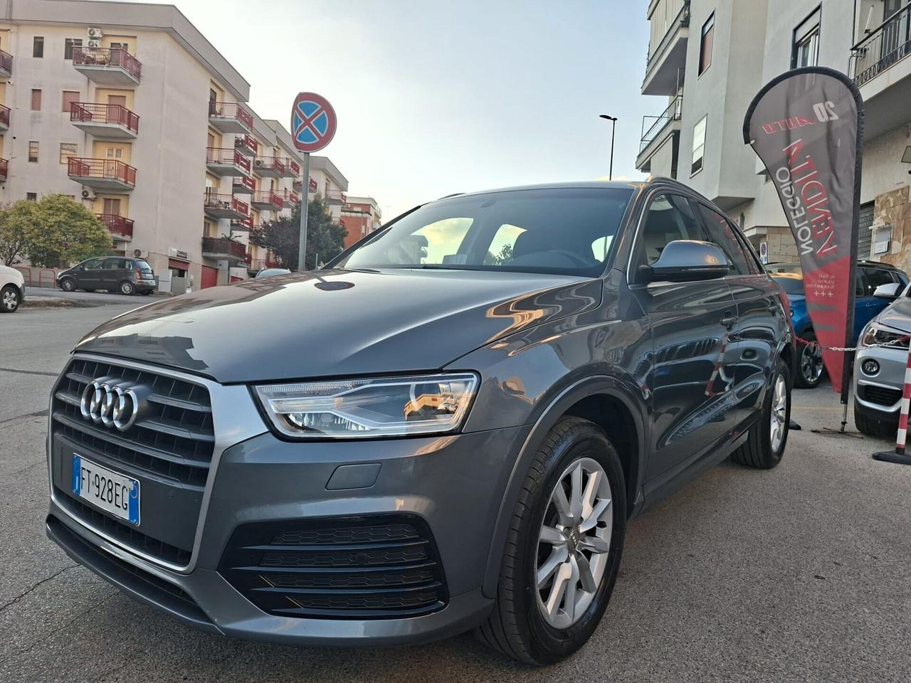 Audi Q3 2.0 TDI 150 CV S tronic * Navi * Garantita 12 Mesi