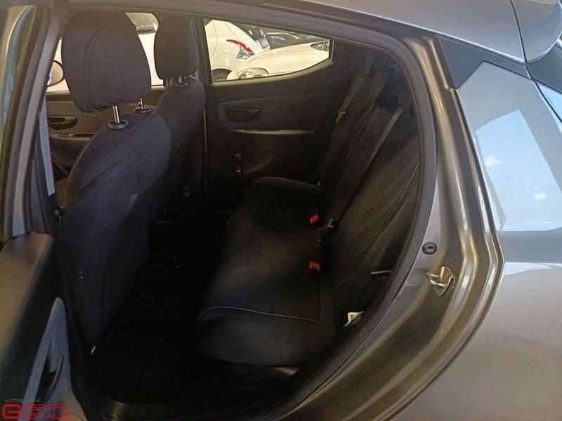 Lancia Ypsilon Ypsilon 1.0 FireFly 5 porte S&S Hybrid Gold