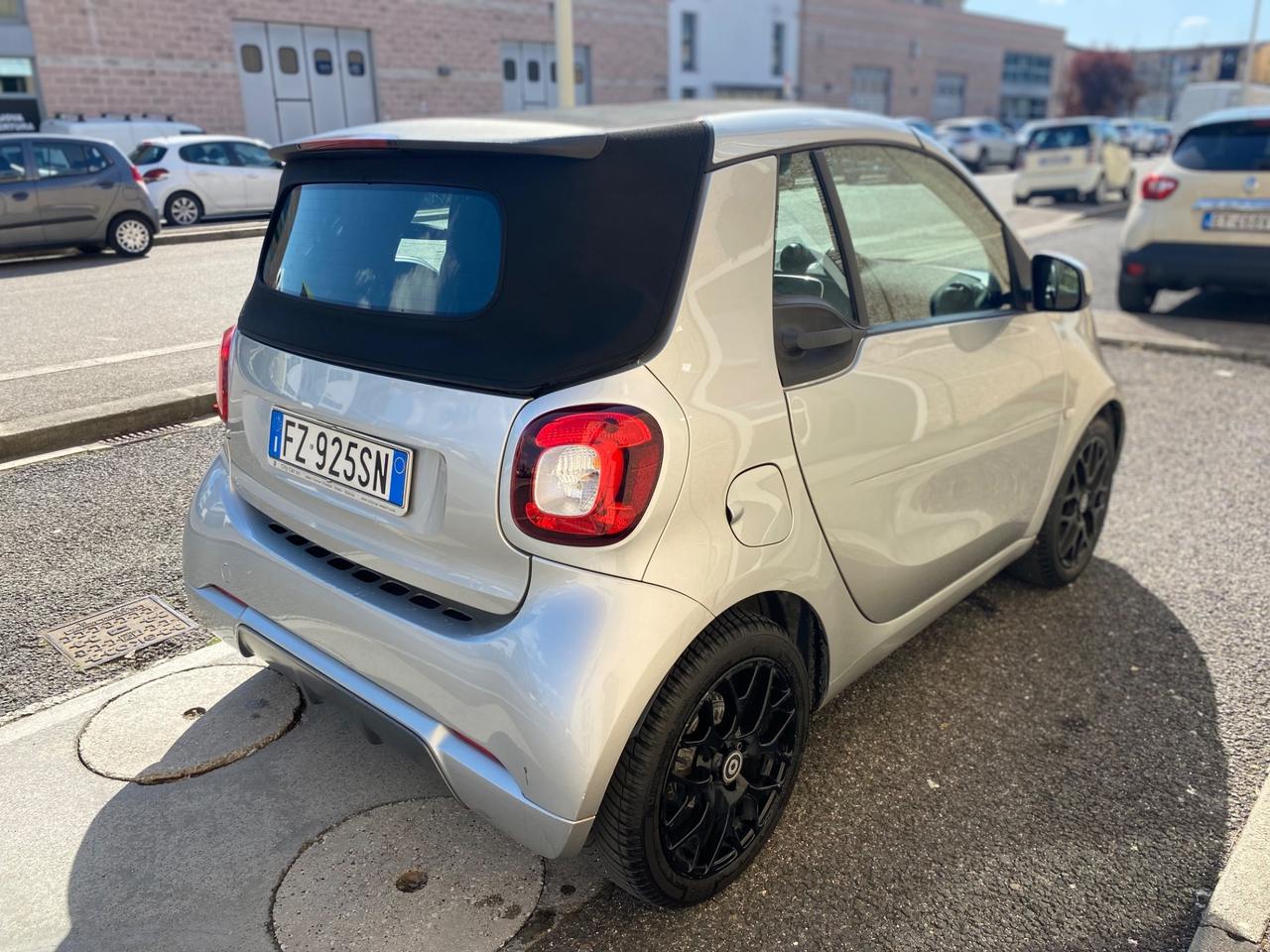 Smart ForTwo 70 1.0 twin. cabrio BRABUS Style