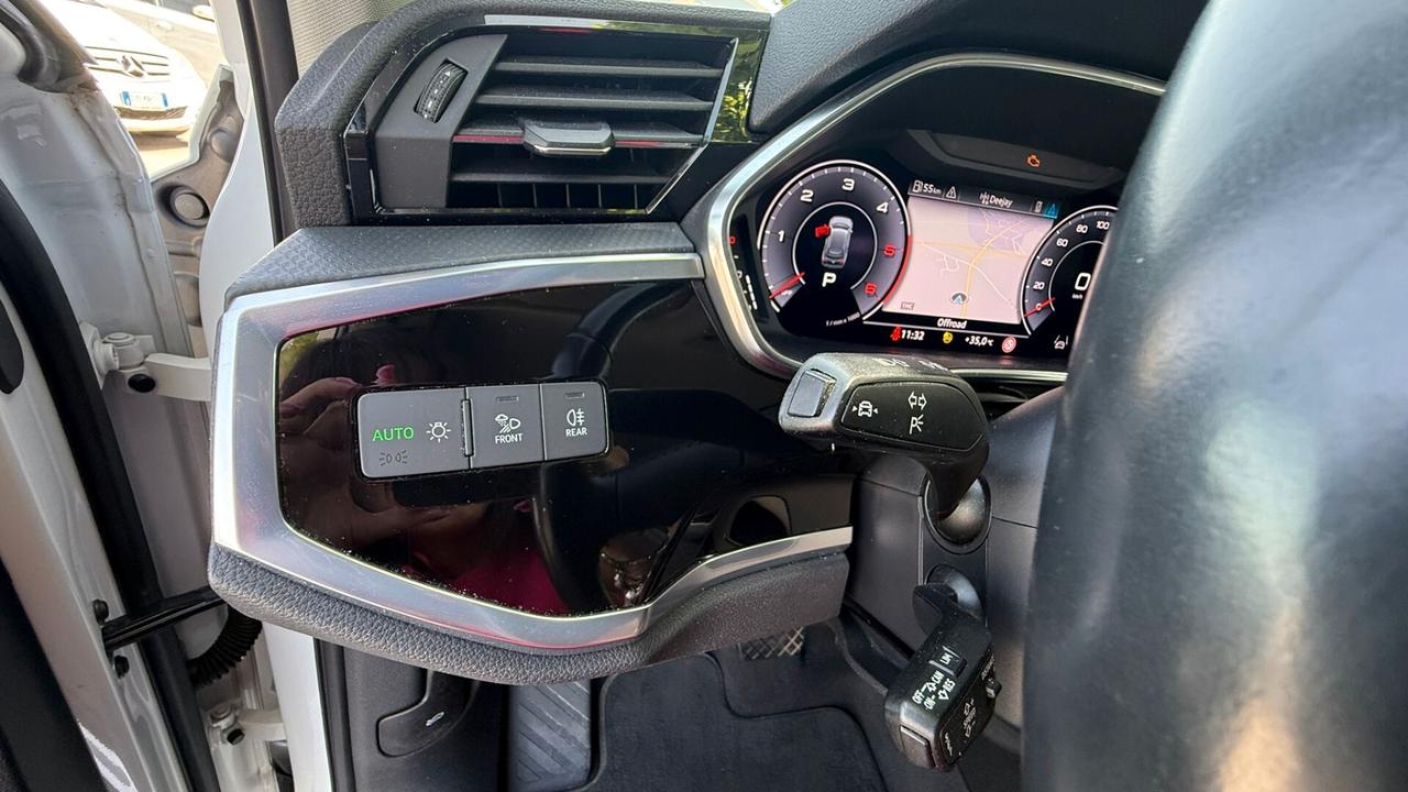 Audi Q3 35 TDI S tronic Business Advanced