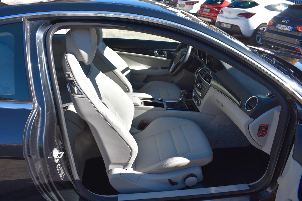 Mercedes-benz C 220 CDI Coupé 170cv Avantgarde