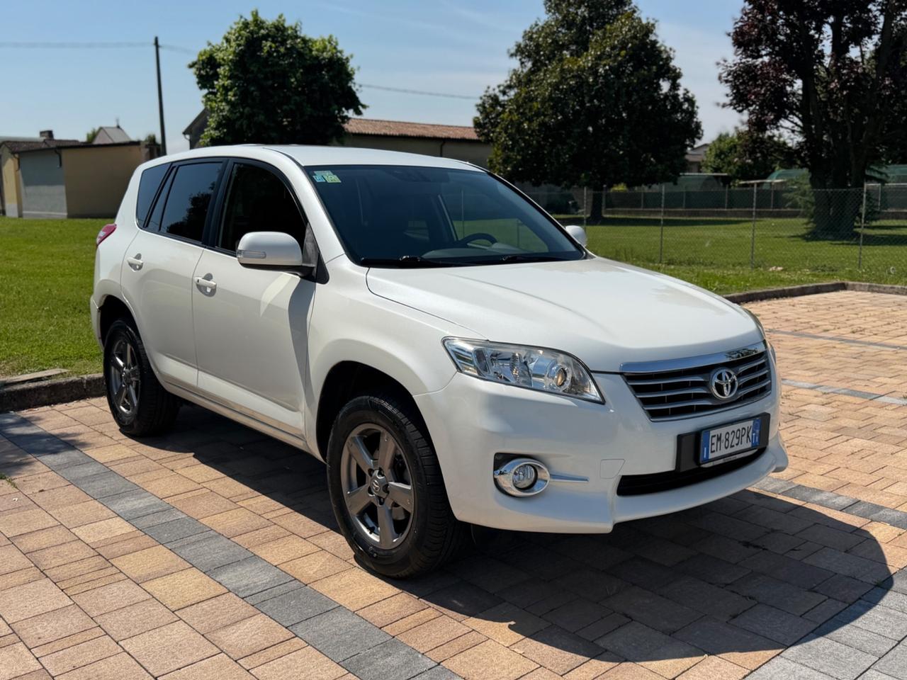 Toyota RAV 4 RAV4 Crossport 2.2 D-4D 150 CV Lounge