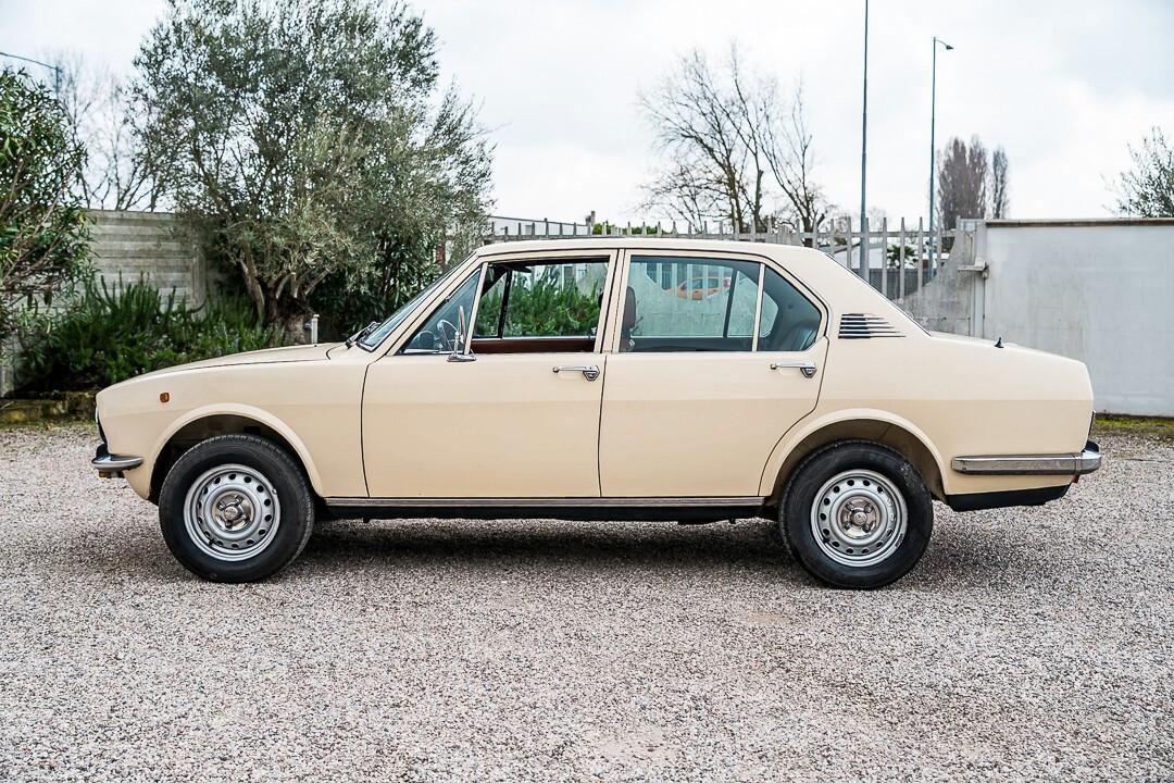 Alfa Romeo Alfetta 1.6