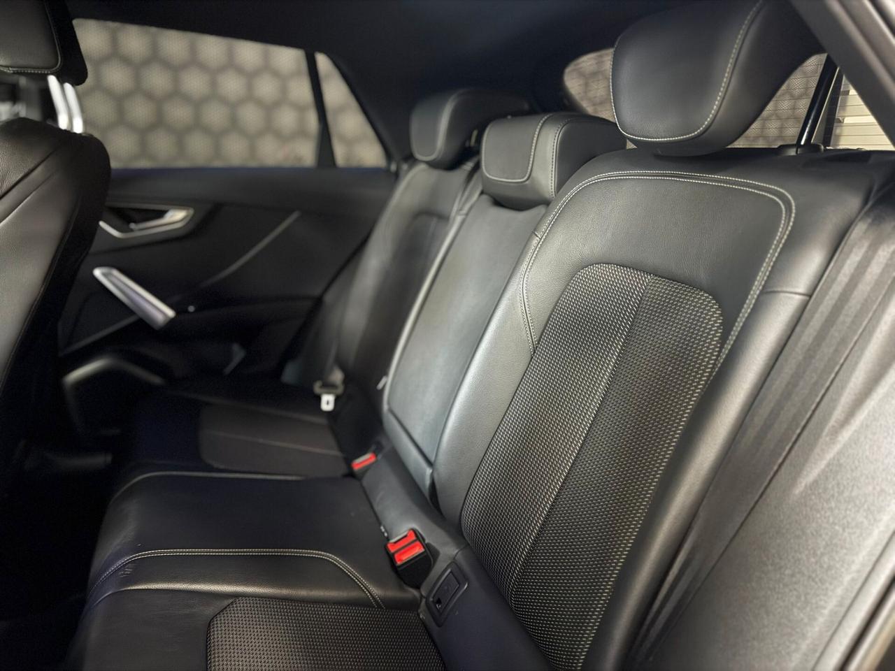 Audi Q2 35 TDI quattro S tronic line Edition