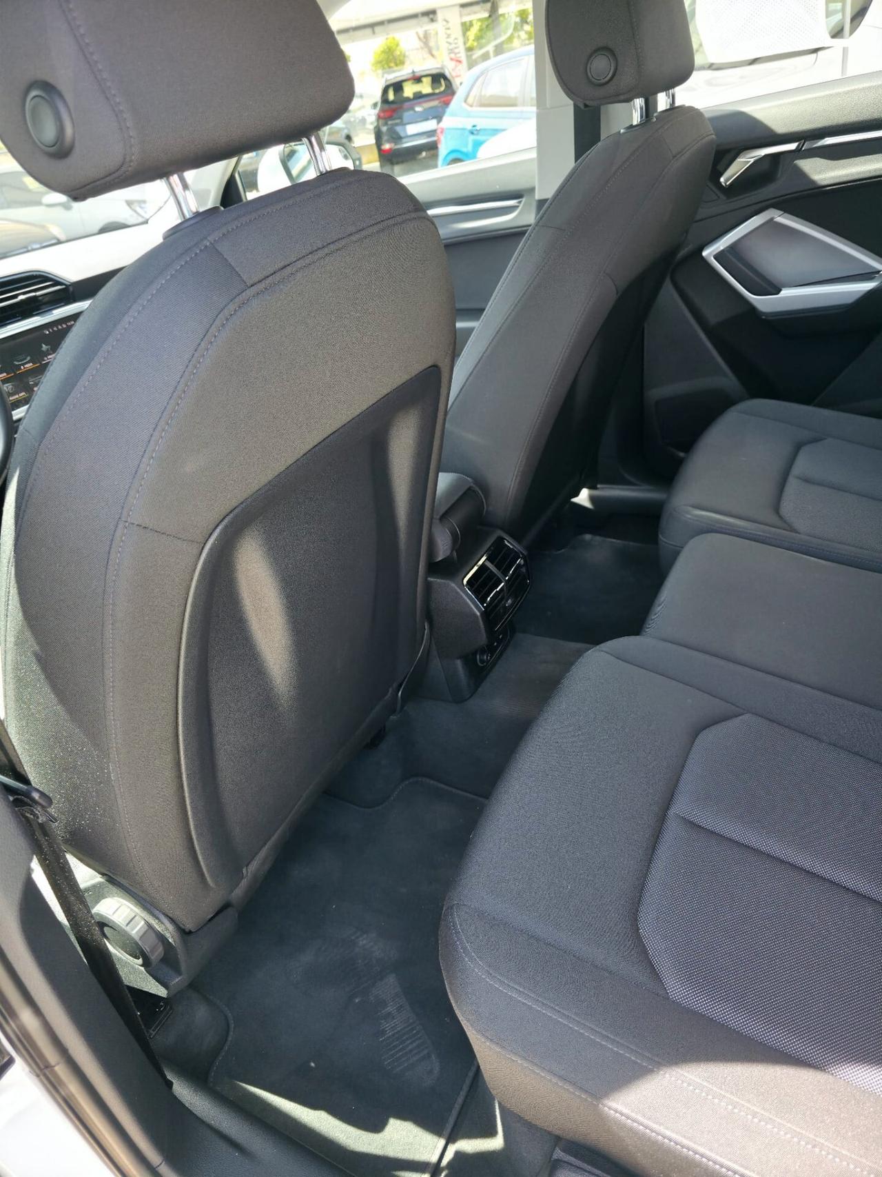 Audi Q3 SPB 35 TDI S line edition