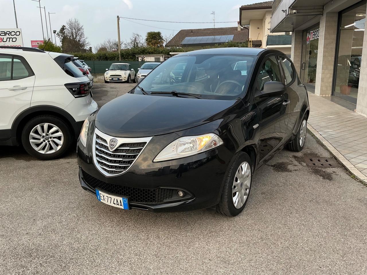 Lancia Ypsilon 1.2 benzina km 75000