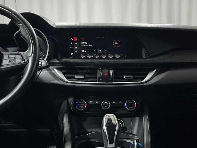 Alfa Romeo Stelvio 2.0 Turbo 200 CV AT8 Q4 Executive