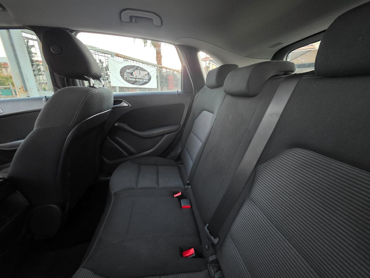 Mercedes-benz B 180 d Automatic Executive