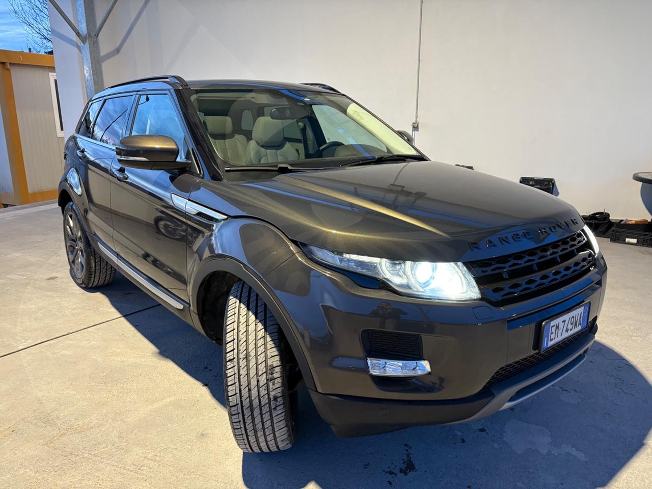 Range Rover Evoque 2.2 Sd4 5p. Prestige FULL FULL