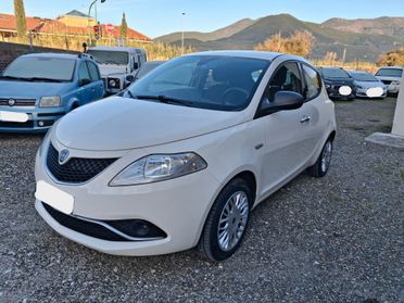 Lancia Ypsilon 0.9 TwinAir 85 CV 5 porte Platinum