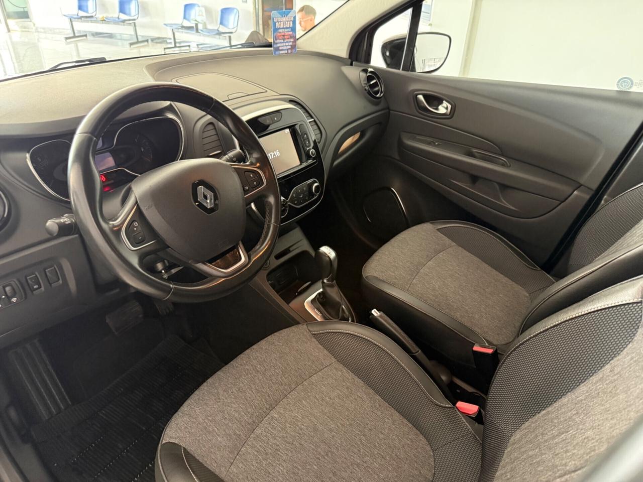 Renault Captur TCe 150 CV EDC FAP Initiale Paris