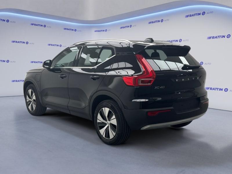 VOLVO XC40 T5 RECHARGE PLUG-IN HYBRID