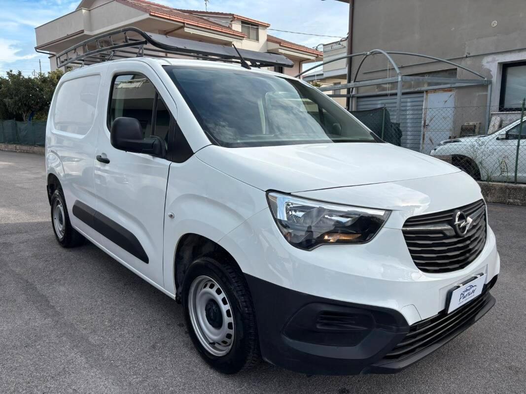 Opel Combo Cargo 1.5d 75cv L1H1 Essentia mt5