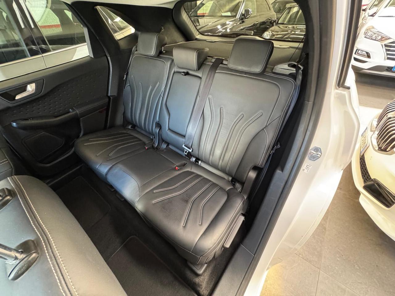 Ford Kuga 2.5 Plug In Hybrid 225 CV CVT 2WD Vignale