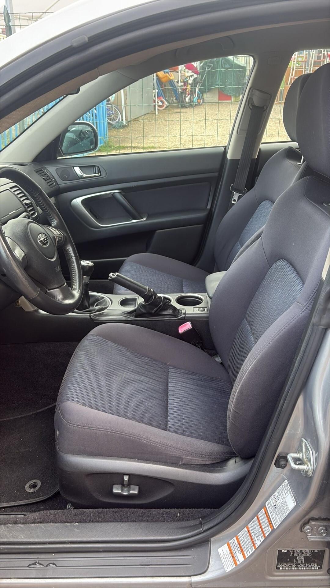 Subaru Legacy 2.0D 16V Station Wagon 2008