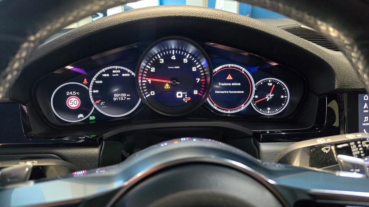 Porsche Cayenne 3.0 V6