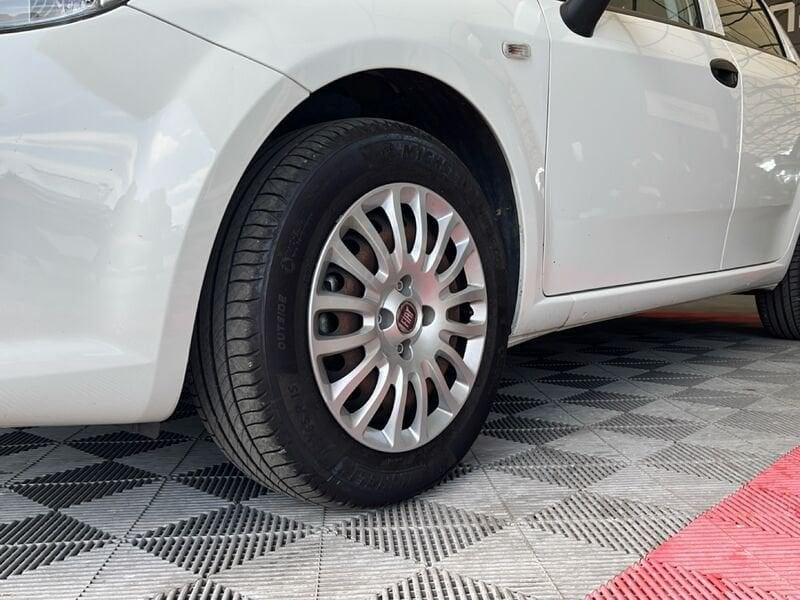 FIAT Punto 1.2 Street 69cv