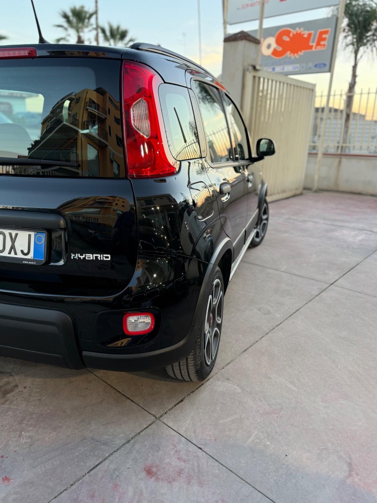 Fiat Panda Cross 1.0 FireFly S&S Hybrid