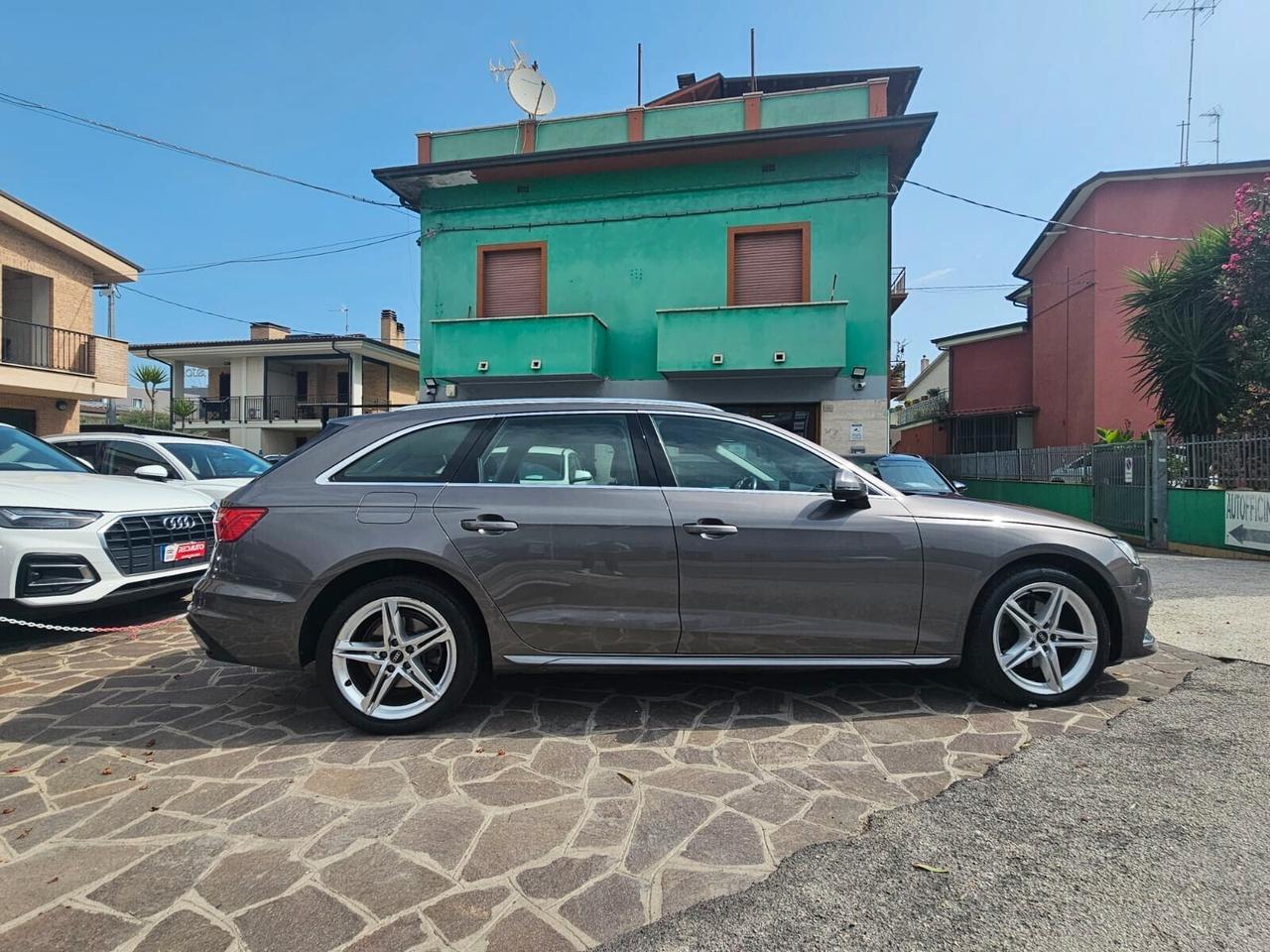Audi A4 Avant 35 TDI/163 CV S tronic line edition