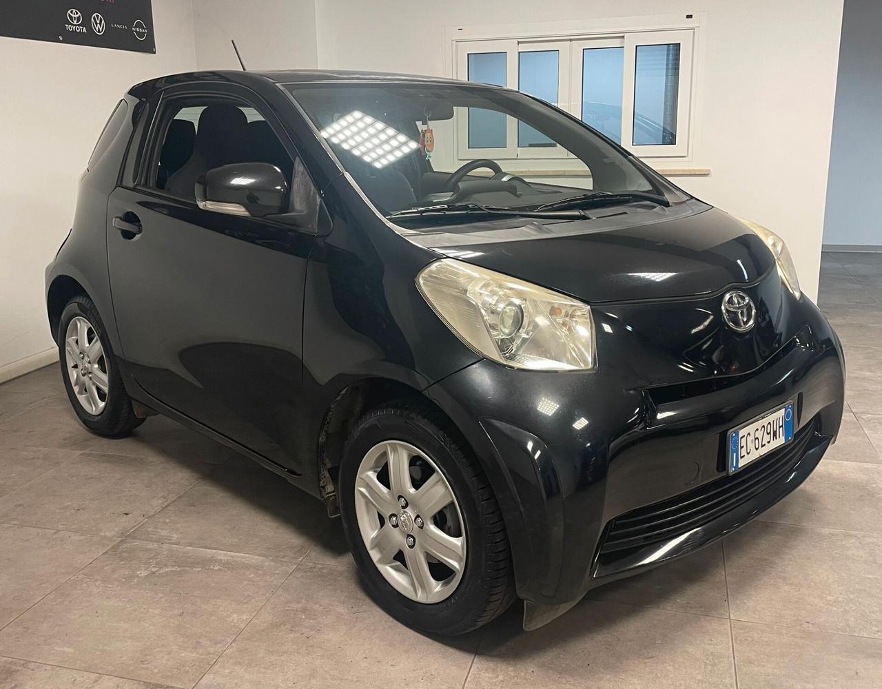 Toyota iQ 1.0 Sol