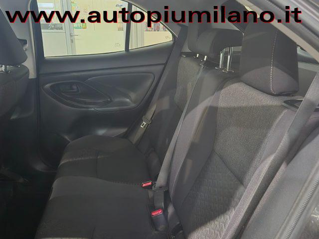 TOYOTA Yaris Cross 1.5 Hybrid 5p. E-CVT Business