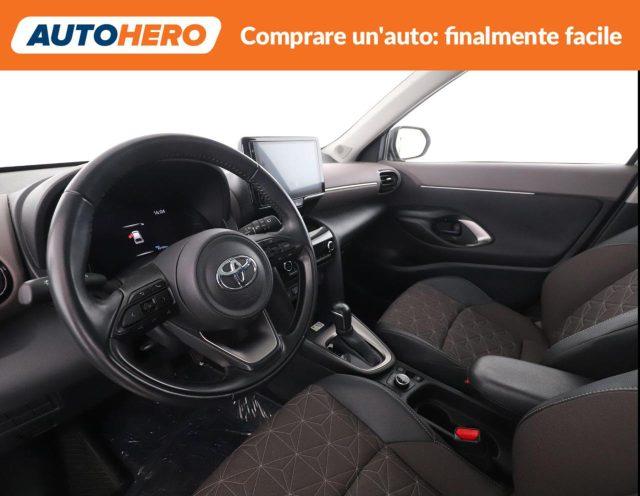 TOYOTA Yaris Cross 1.5 Hybrid 5p. E-CVT AWD-i Lounge