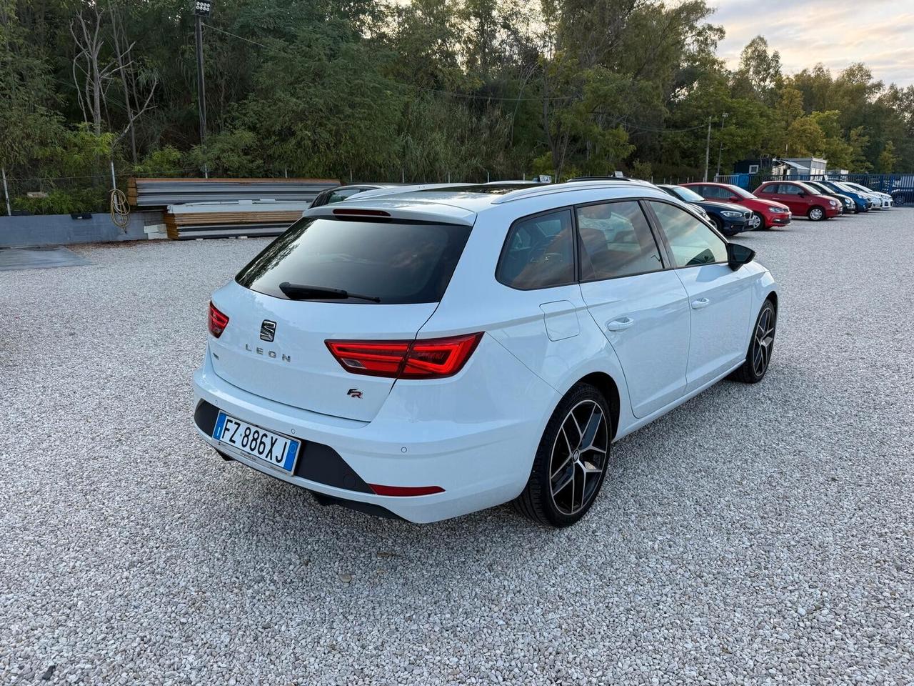 Seat Leon 1.5 TGI DSG ST Black Edition