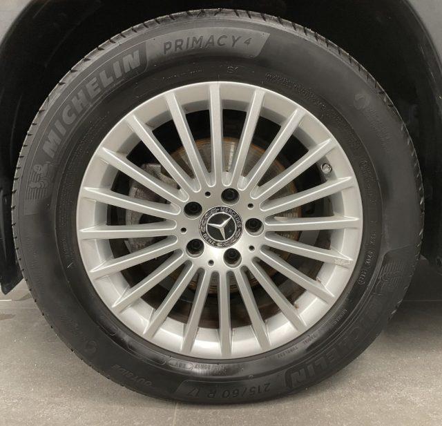 MERCEDES-BENZ GLA 180 1.5 d 110 CV Business