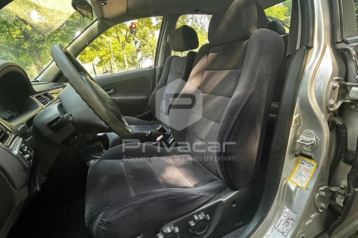 HONDA Civic 1.4i 16V cat 5 porte S