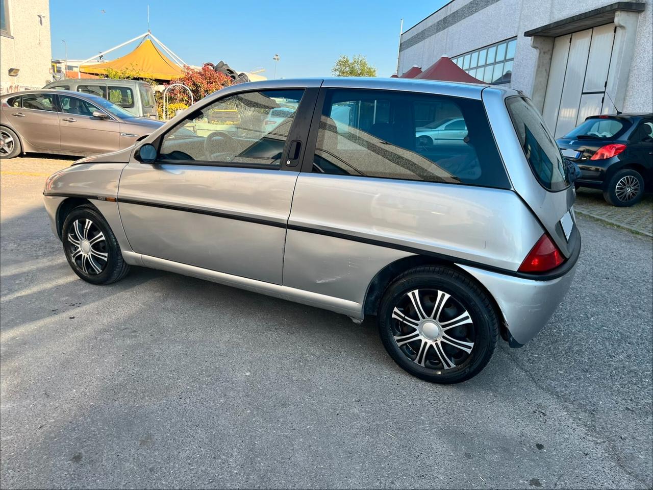 Lancia Y 1.2i cat LS