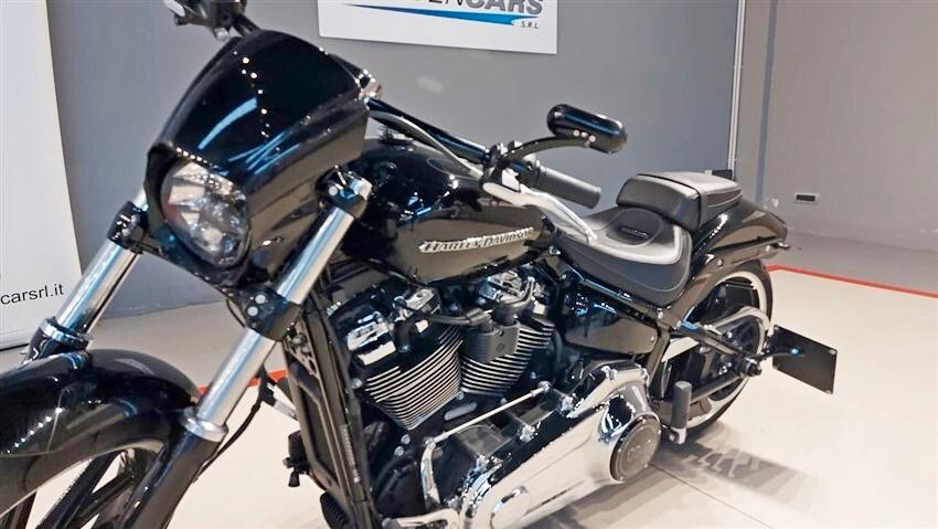 Harley-davidson Softail Breakout 114