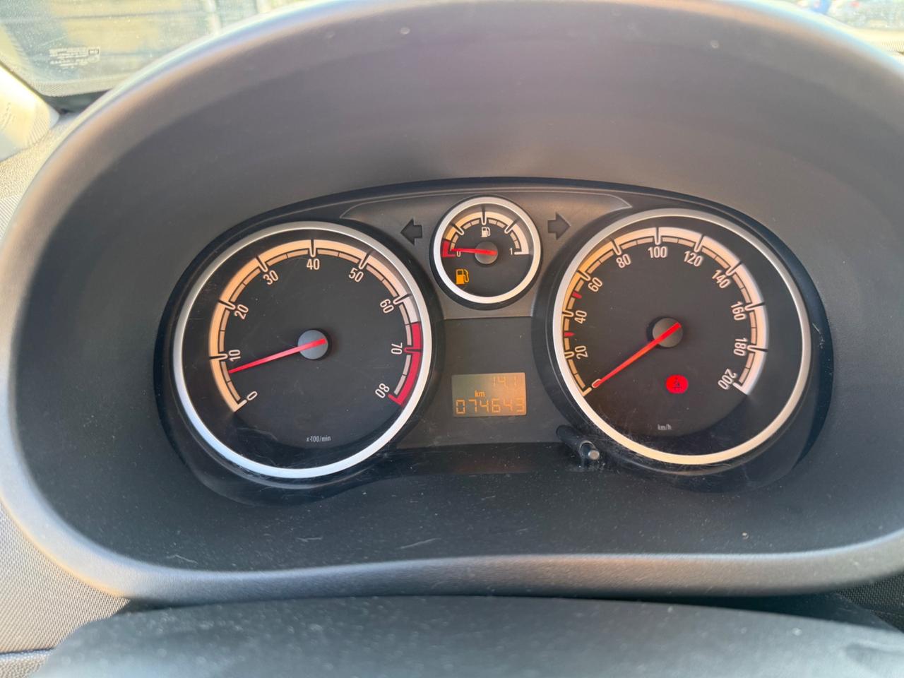 Opel Corsa 1.2 3 porte Edition OK NEOPATENTATI
