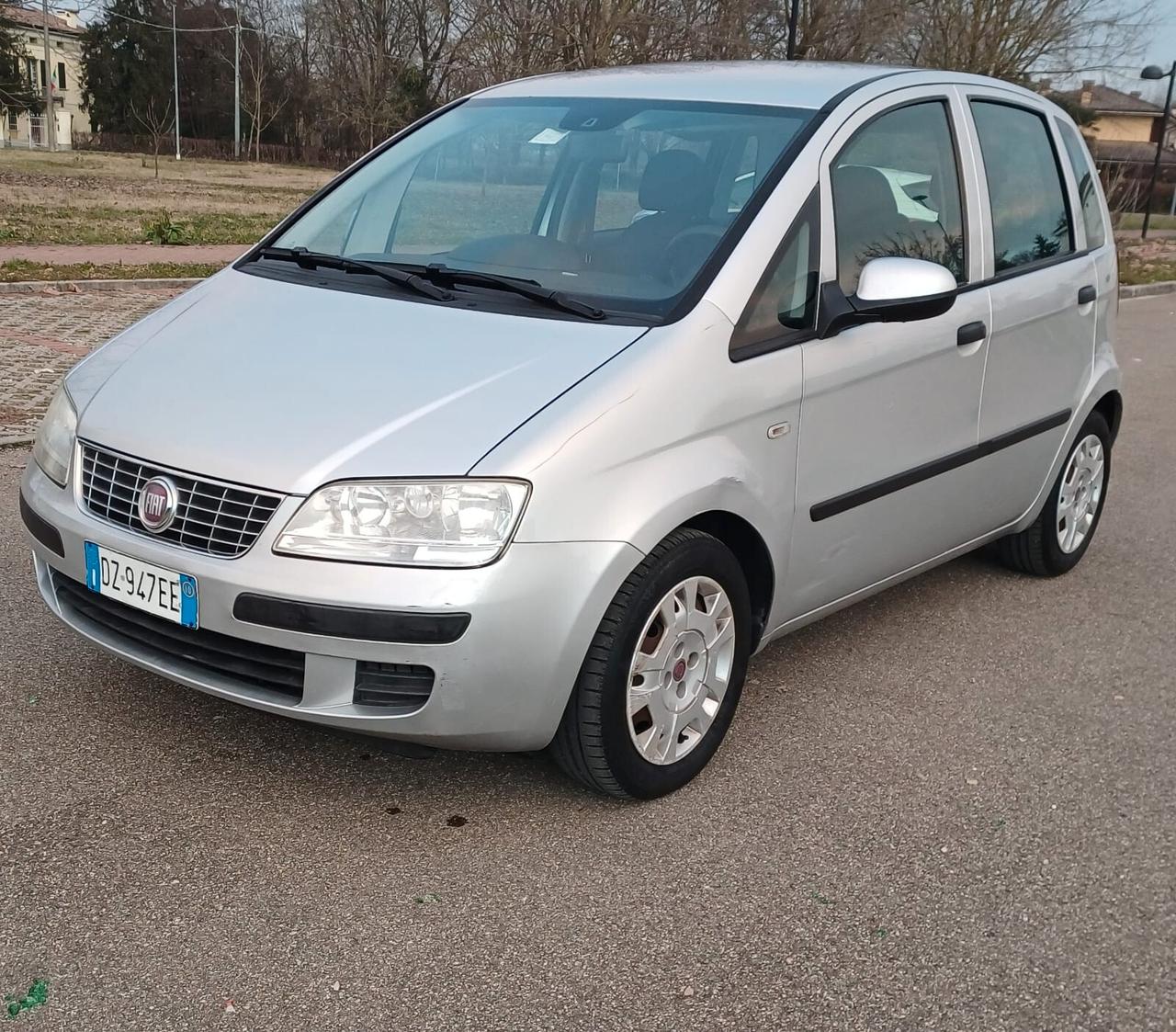 Fiat Idea 1.4 BlackEnergy GPL