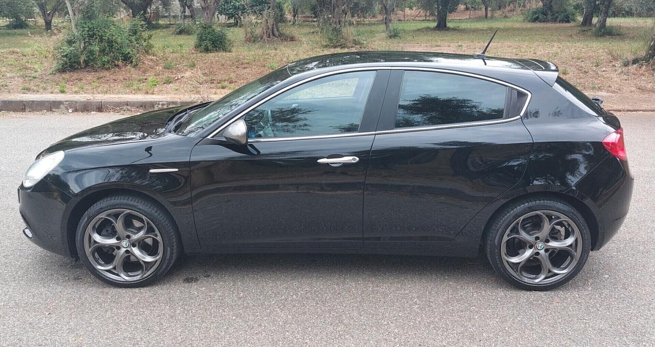 Alfa Romeo Giulietta 2.0 JTDm-2 170 CV Distinctive