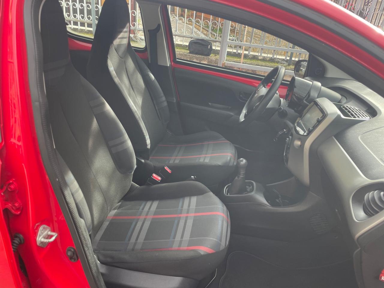 Peugeot 108 VTi 68 5 porte Allure